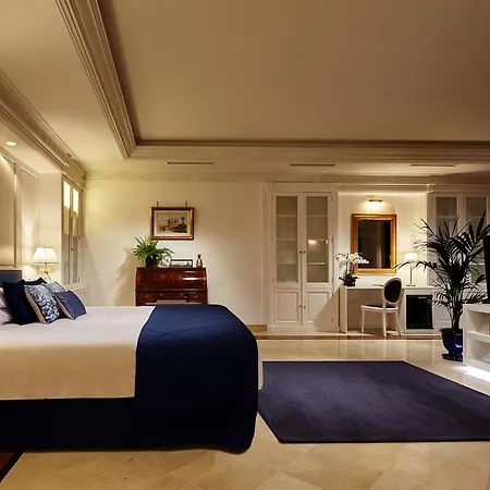 The Touch Puerto Banus ホテル 4*